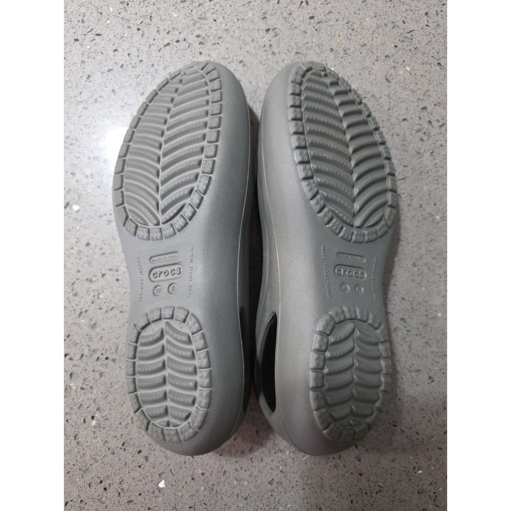 CROCS Prima Ballet Round Toe Slip On Gray Women's Shoes Sz 6 - Picture 6 of 8